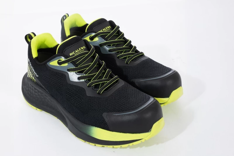 Chaussure de sécurité légère et respirante COBRA
