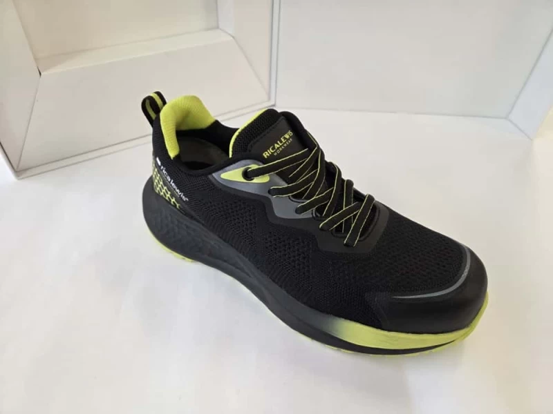 Chaussure de sécurité légère et respirante COBRA