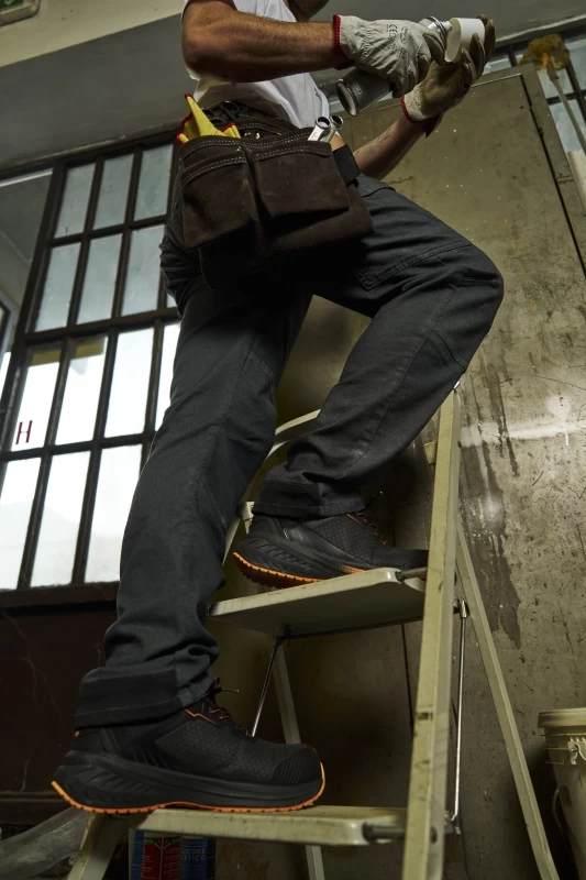 Scarpa antinfortunistica leggera e traspirante VIPER